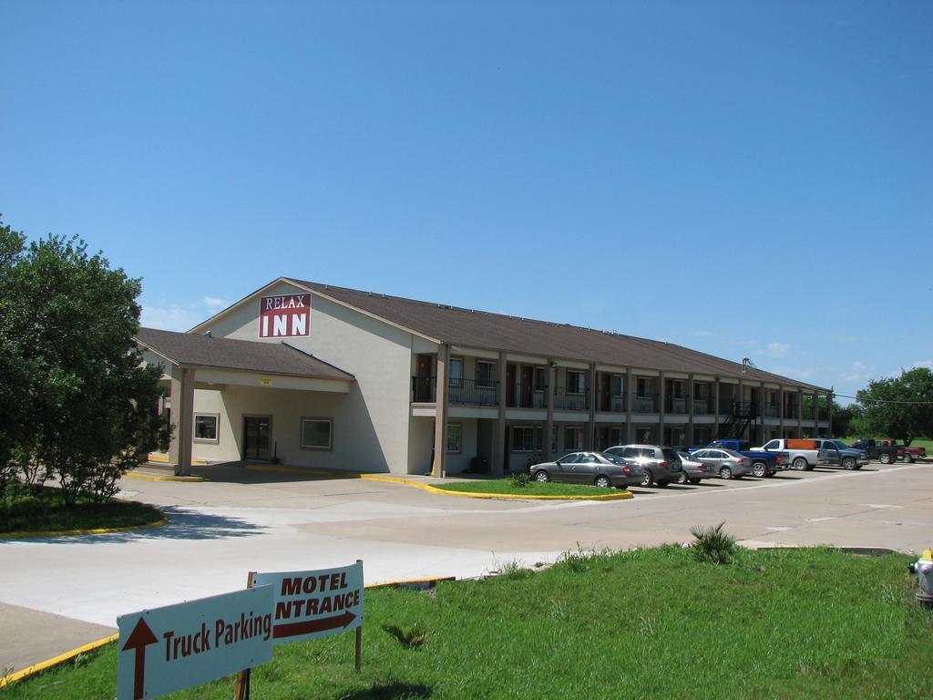 Relax Inn Marlin Екстериор снимка